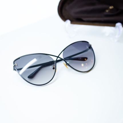 Óculos Tom Ford Leila Preto
