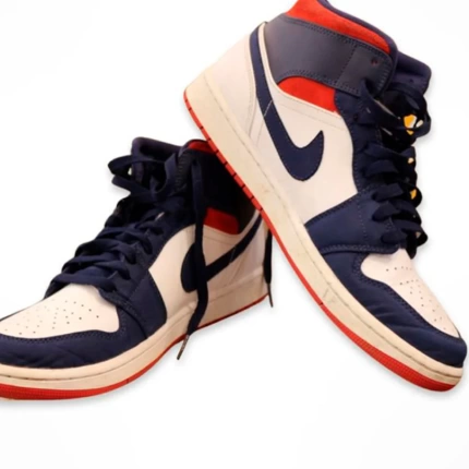 Tênis Nike Jordan Branco, Azul Marinho e Vermelho