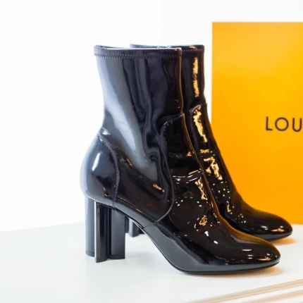 Bota Ankle Boot Louis Vuitton Silhouette Preta Vinil